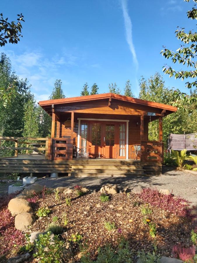 Bakkakot 1 - Cozy Cabins In The Woods อาคูเรย์รี ภายนอก รูปภาพ